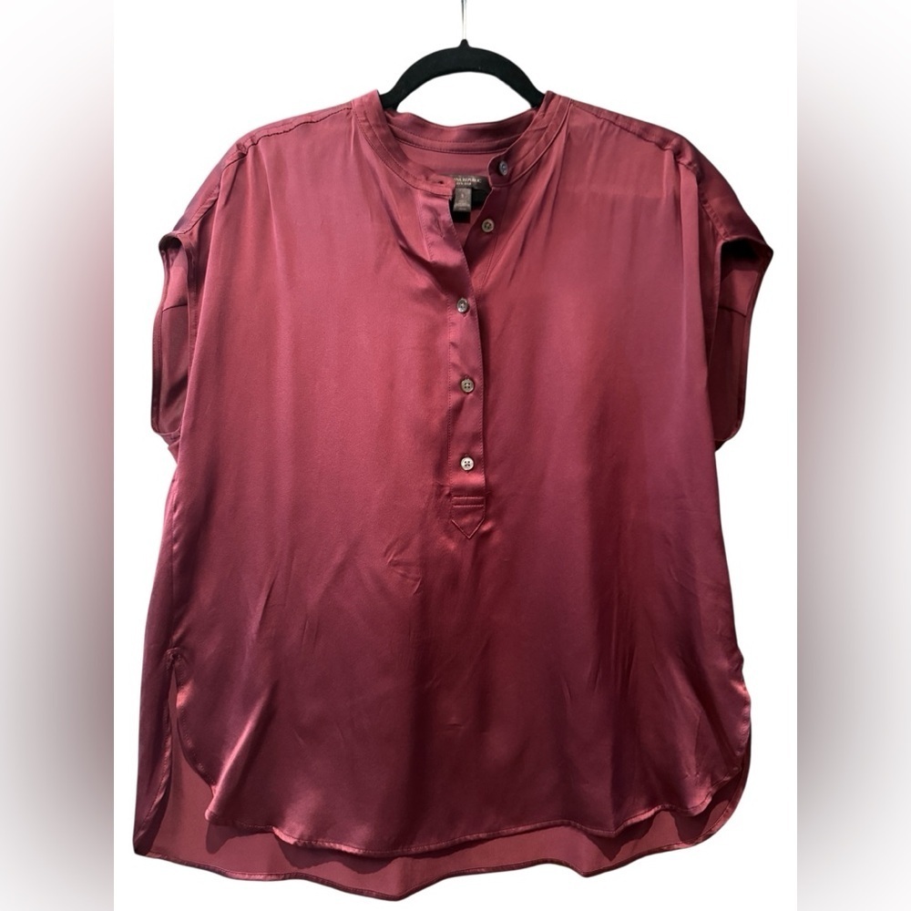 Banana Republic Serenade Tunic Silk - Picture 2 of 3